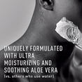 thumbnail image 2 of Crema de afeitar Bevel Hidratante con aloe vera y vitamina E 120 ml, 2 of 7