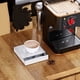 thumbnail image 4 of Báscula Electrónica de Café de Alta Precisión con Pantalla LED y Temporizador USB, Accesorio Profesional para Café en Casa, 2 Kg/0,1 G, Color Negro, 4 of 5