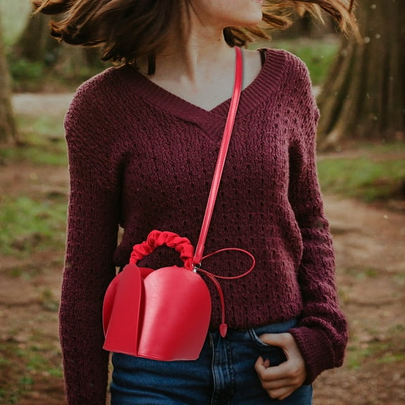 STRANDCHIC Durable Red Petal Bucket Handbag for Women's Lightweight Crossbody Purse with Versatile Use and Unique Design