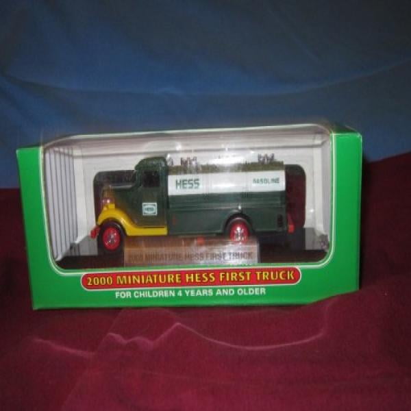 2000 miniature hess first truck