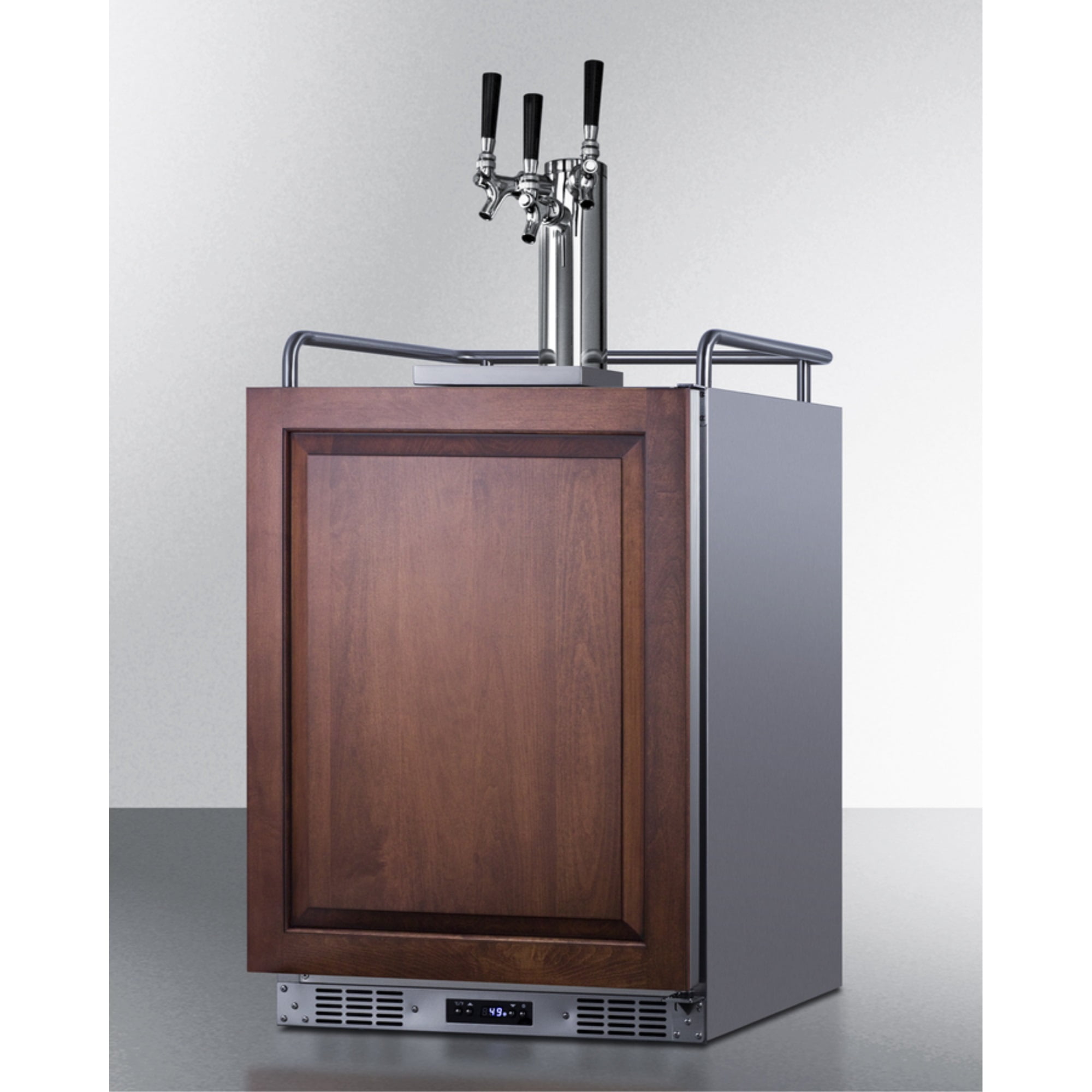 Built in undercounter triple tap beer kegerator in complete