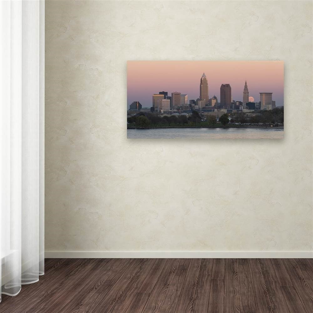 Trademark Fine Art "Super Moon over Cleveland Nov 2" Canvas Art by Kurt Shaffer