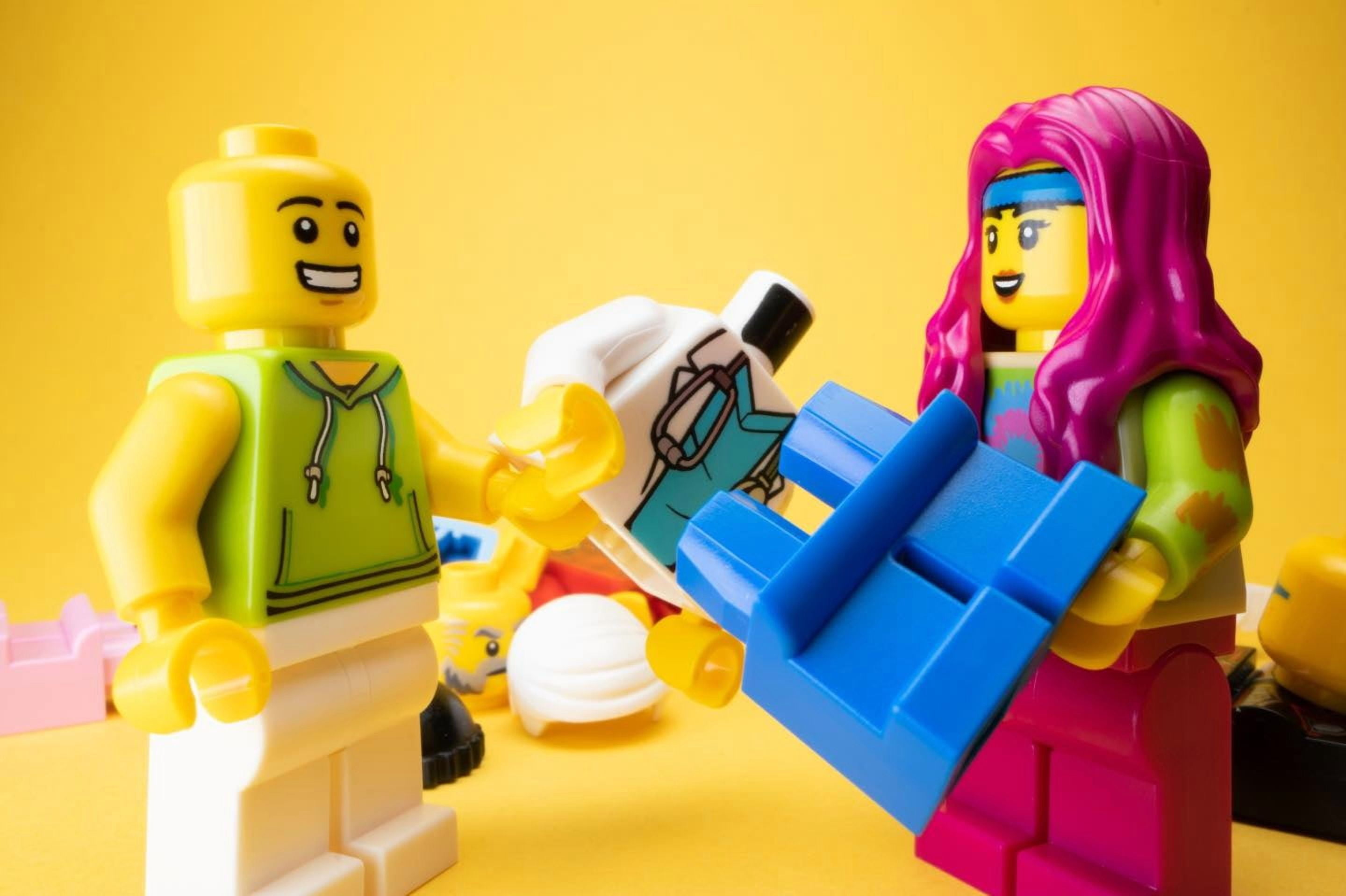 Brick Loot Random LEGO Minifigures Mystery 10-Pack Collectible Unique Characters