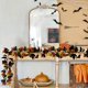 thumbnail image 5 of Paquete de 2 Enredaderas de Hojas de Arce Artificiales de 170 Cm, Decoración de Halloween de Plástico Multicolor para El Hogar, Chimenea, Pared, Mesa, Puerta y Escalera., 5 of 6