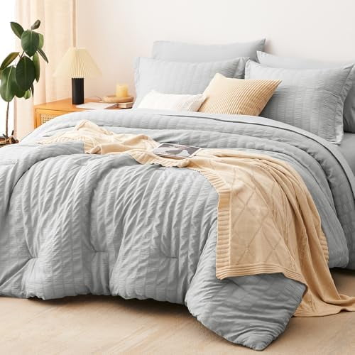 Queen Comforter Set Light Grey Seersucker 7 Pieces Bed in a Bag Queen Comforter Set with Sheets Luxury Soft Bedding Set with Down Alternative Comforter, Sheets, Pillowcases & Shams All Seasons