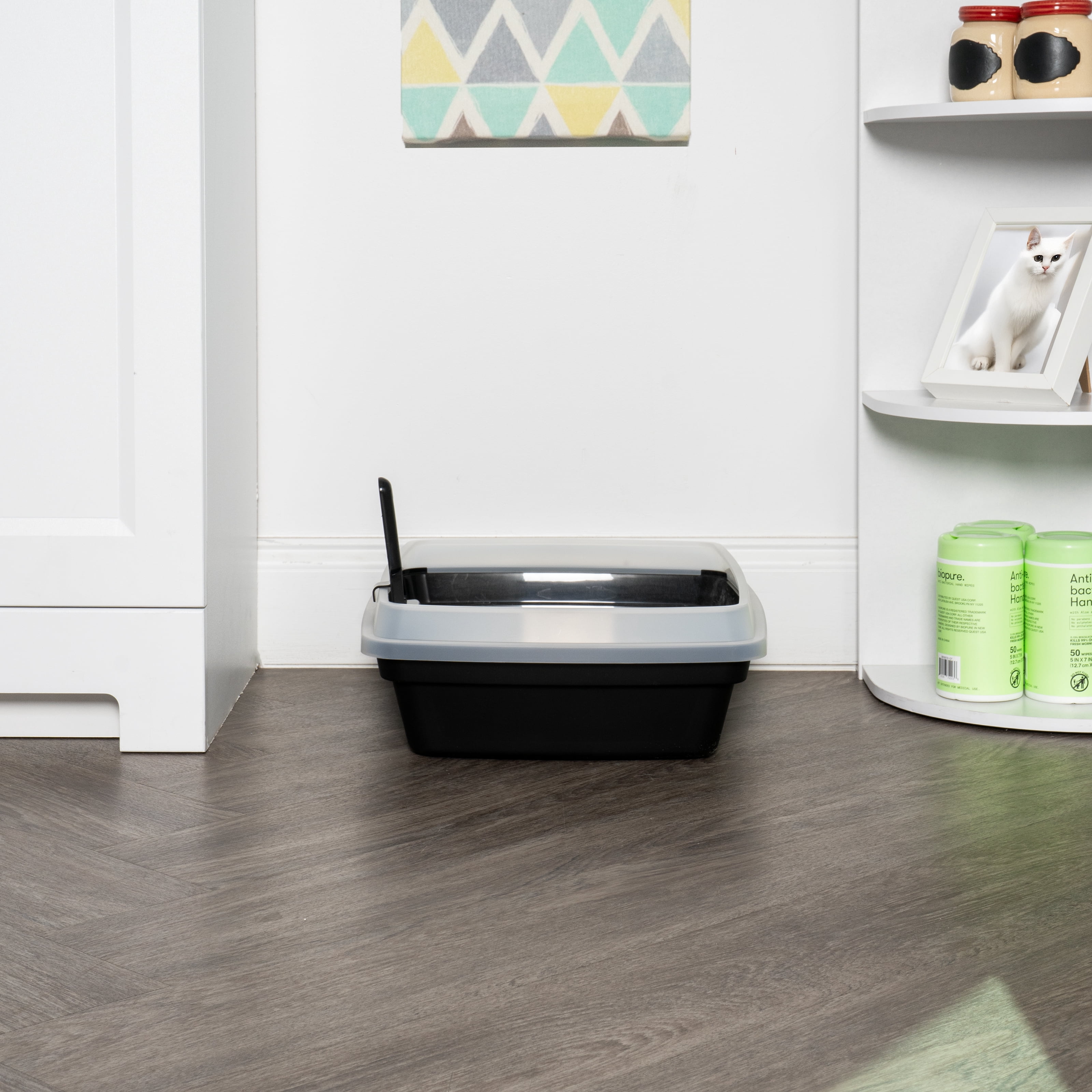 'IRIS Open Top Cat Litter Box with Scoop, Plastic Pan , Black