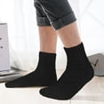 thumbnail image 4 of unbranded 3Pares Calcetines De Piso Y Esponjosos De Coral Fleece Para Días Fríos En Color Negro, 4 of 5