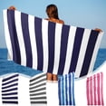 thumbnail image 1 of Toalla de playa de gran tamaño a rayas ligera para piscina y toalla de viaje para adultos, hombres, mujeres | Poliéster de secado rápido | Multicolor | 59x30 pulgadas Grande | Sin arena, lavable a, 1 of 5
