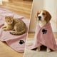 thumbnail image 4 of Toalla de baño superabsorbente para mascotas, de microfibra polar coral, para perros y gatos, suave, de secado rápido, para el cuidado de mascotas, grande, absorbente., 4 of 6