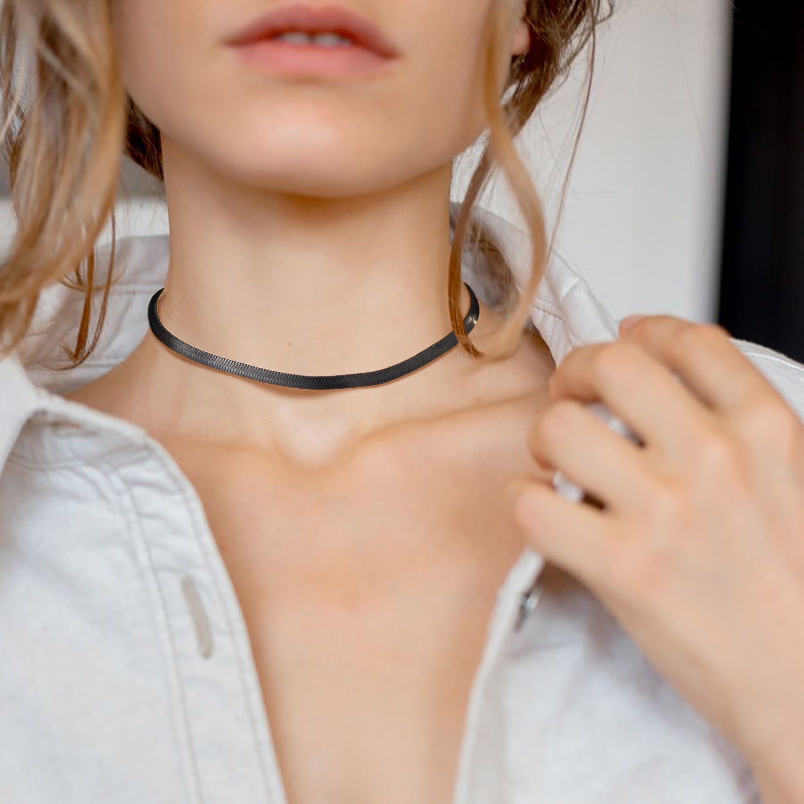 Metal Bib Choker Necklace | Goddess jewelry, Chokers, Clothes design