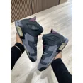 thumbnail image 2 of PRE-OWNED Jo r-dan 6 Retro Bordeaux Size 5.5Y, 2 of 6