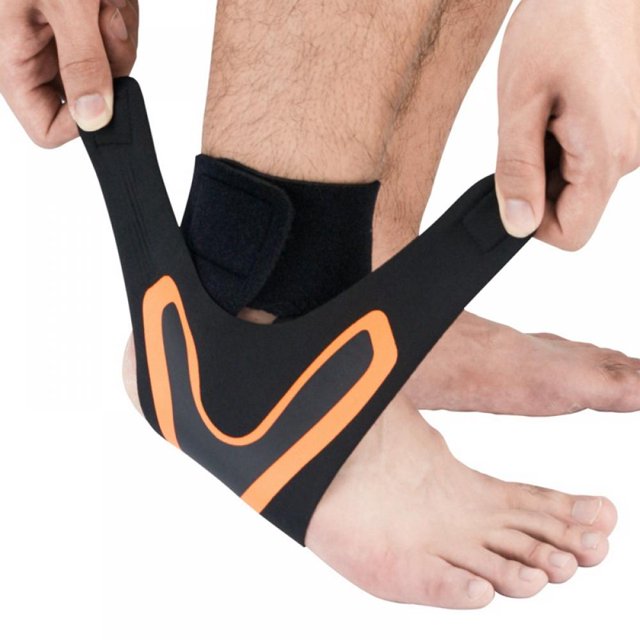 Ankle Support Socks Men Women Lightweight Breathable Compression Anti Sprain Left / Right Feet Sleeve Heel Cover Protective Wrap