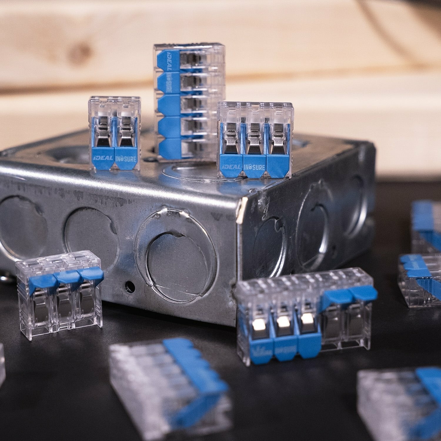 Ideal 30-10L33 In-Sure Lever Wire Connector, 10 AWG, 3-Port, 75 Box