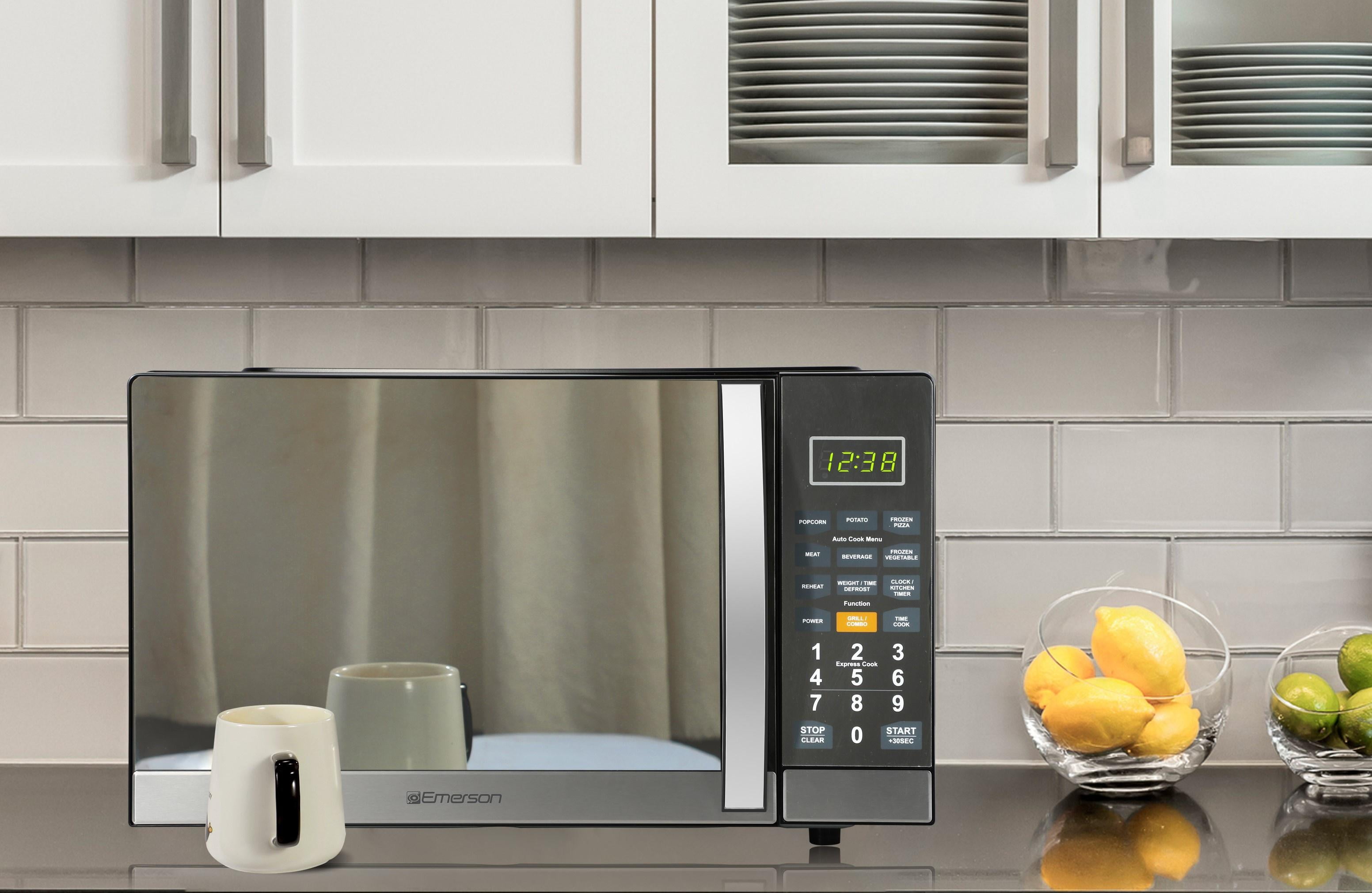 Emerson 1.1 Cu Ft, 1100W Mirror Finish Countertop Microwave Oven with Grill, MWG1191SB