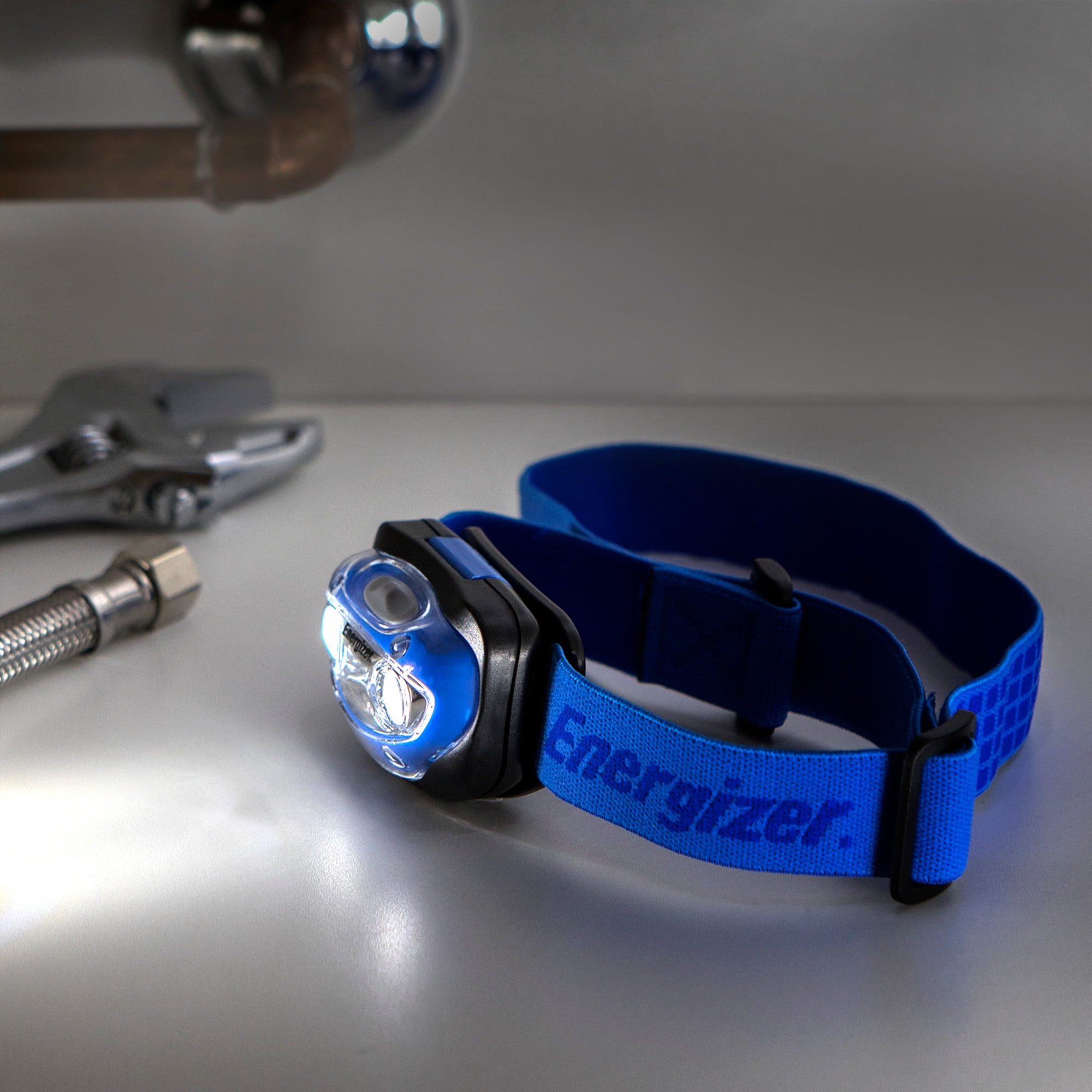 (2 pack) Energizer Vision LED Headlamp, Bright 200 Lumens, for Camping, Running, Jogging, Hunting, Hiking and Reading, 3 AAA Batteries Included