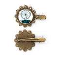 thumbnail image 1 of Tocado de flor de metal vintage Unbranded Reino Unido ojo de Londres, 2 cm, 6.3 cm, 1 of 3