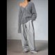 thumbnail image 4 of Cárdigan de Mujer, Suéter de Larga, Cárdigan con Botones y Cuello en V, Prenda de Punto de Moda. Gris Oscuro S, 4 of 8