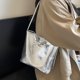 thumbnail image 4 of Bolso pequeño de plata de primera calidad para mujer, nuevo bolso tipo cubo brillante de 2024, bolso de hombro con lazo debajo del brazo, 4 of 5