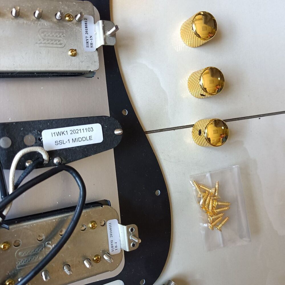 HSH Prewired Guitar Strat Pickguard Set Ainico 5 Humbucker Pickups Coil Splitting Switch Multi Switch Harnesses ,For Fender ST Electric Guitar Part Replacement
