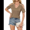thumbnail image 3 of Blusa de Punto con Hombros Descubiertos y Cruzados para Mujer, Informal, Elegante, con Textura, para Verano Café M, 3 of 10