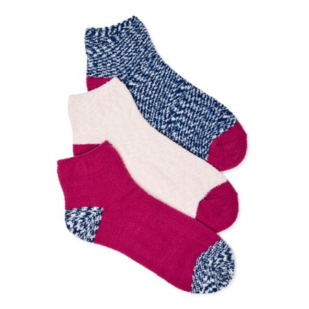 

U.S. Polo Assn. Women s Fluffy Ankle Socks 3-Pack