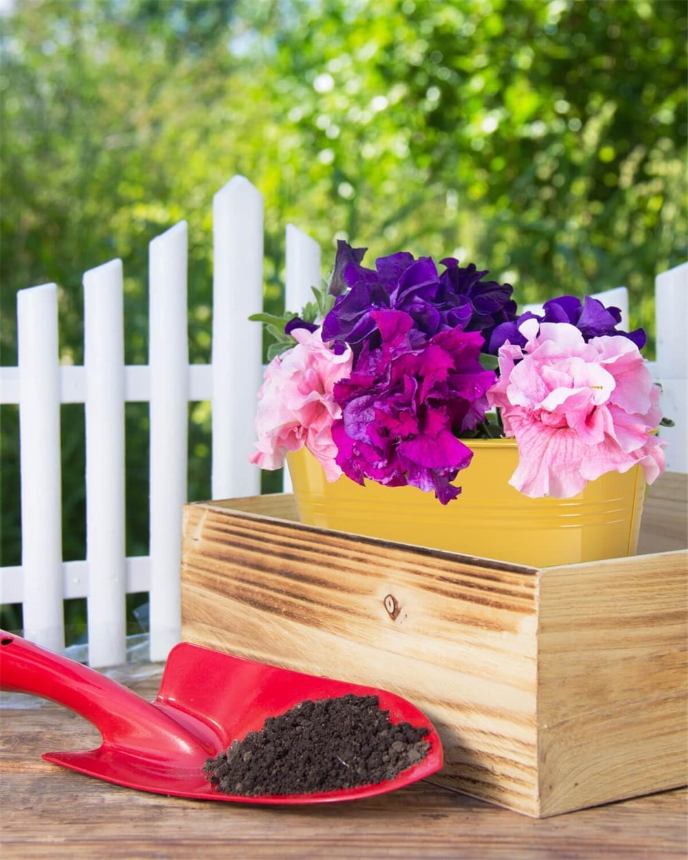 NOGIS Metal Iron Hanging Flower Pots for Railing Fence Hanging Bucket Pots Countryside Style Window Flower Plant Holder with Detachable Hooks Home Decor,3 Pcs（Multicolor A）