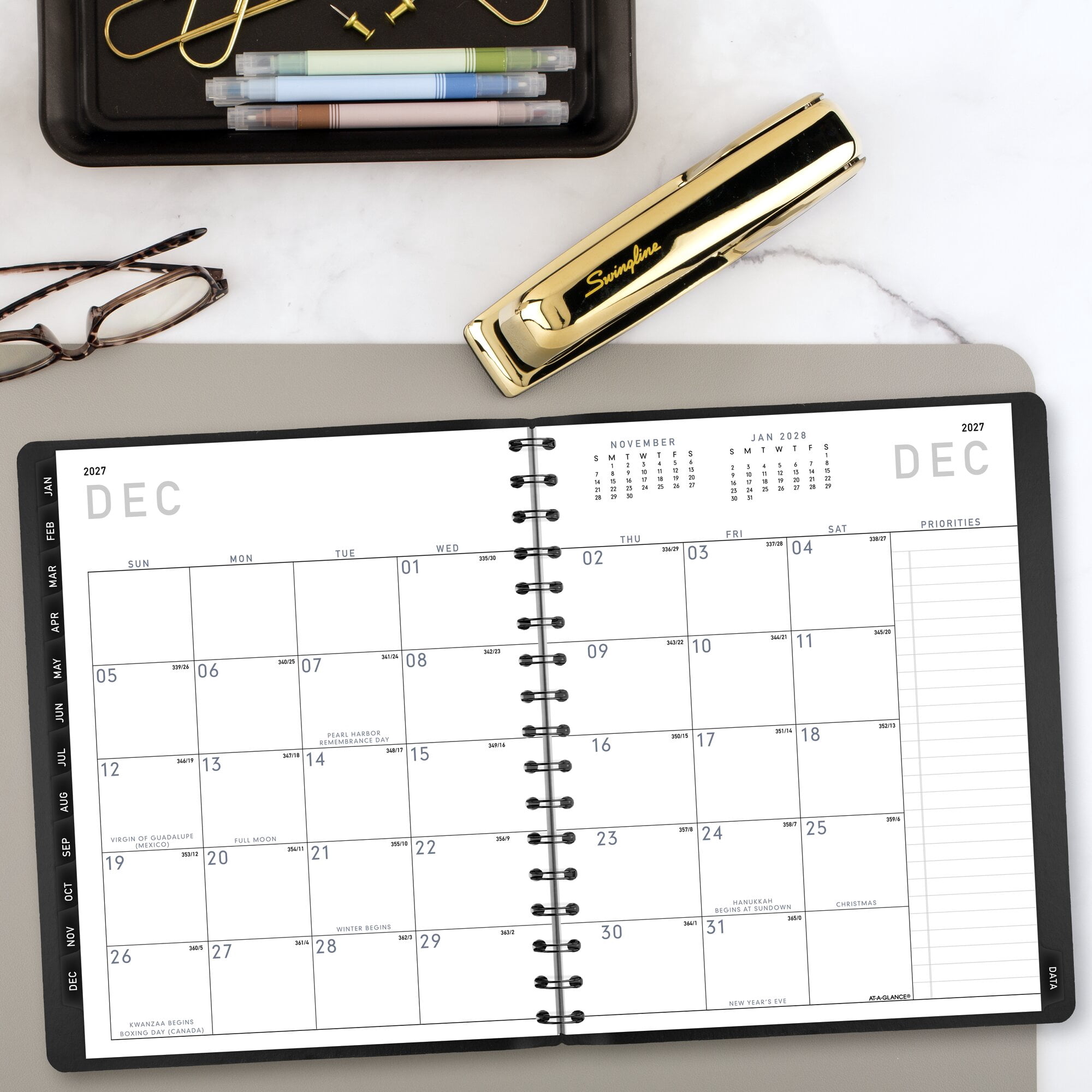 AT-A-GLANCE Contemporary 2027 Weekly Monthly Planner Black Medium 7 x 8 34 -
