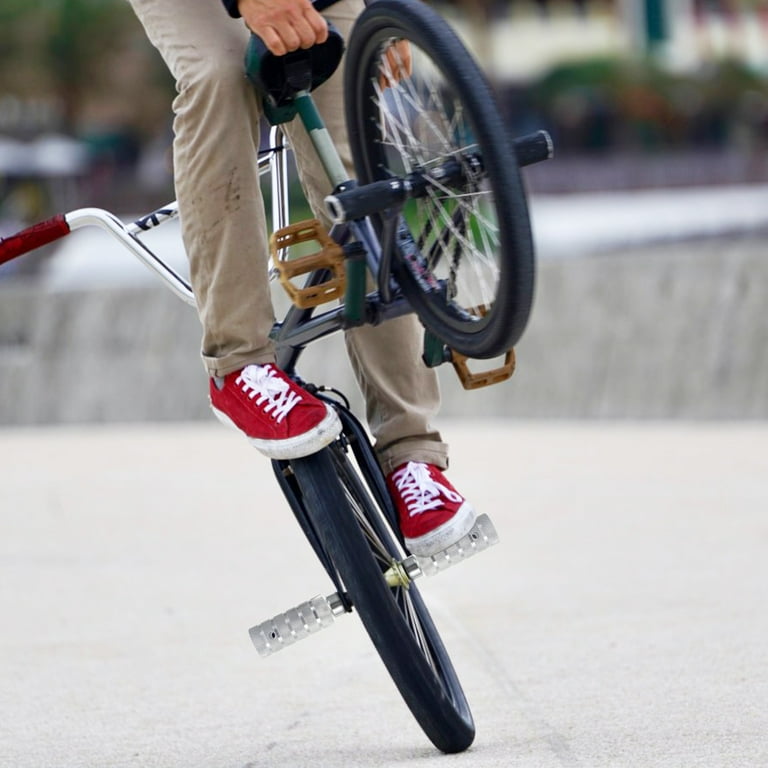 Riding on hotsell bike pegs