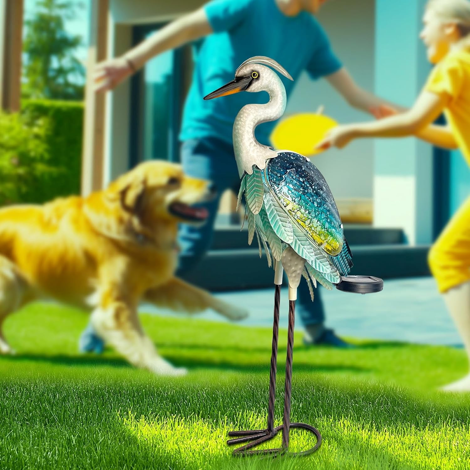 Solar Heron Metal Crane Statue Garden Heron Sculpture, Glass Outdoor Crane Yard Art Coastal Ocean Bird Decor 24 Inch Lawn Ornament for Backyard Porch Patio Decor（Green）