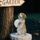 thumbnail image 1 of Estatua de perro solar para jardín, escultura de resina con bola de observación, adorno de perro con luz solar para porche, patio, balcón, 1 of 8