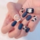 thumbnail image 2 of Prensa en las uñas Diseño medio brillante Uñas postizas Cubierta completa Parche de manicura francesa Puntas de uñas postizas acrílicas para mujeres y niñas kaili Sencillez, 2 of 5