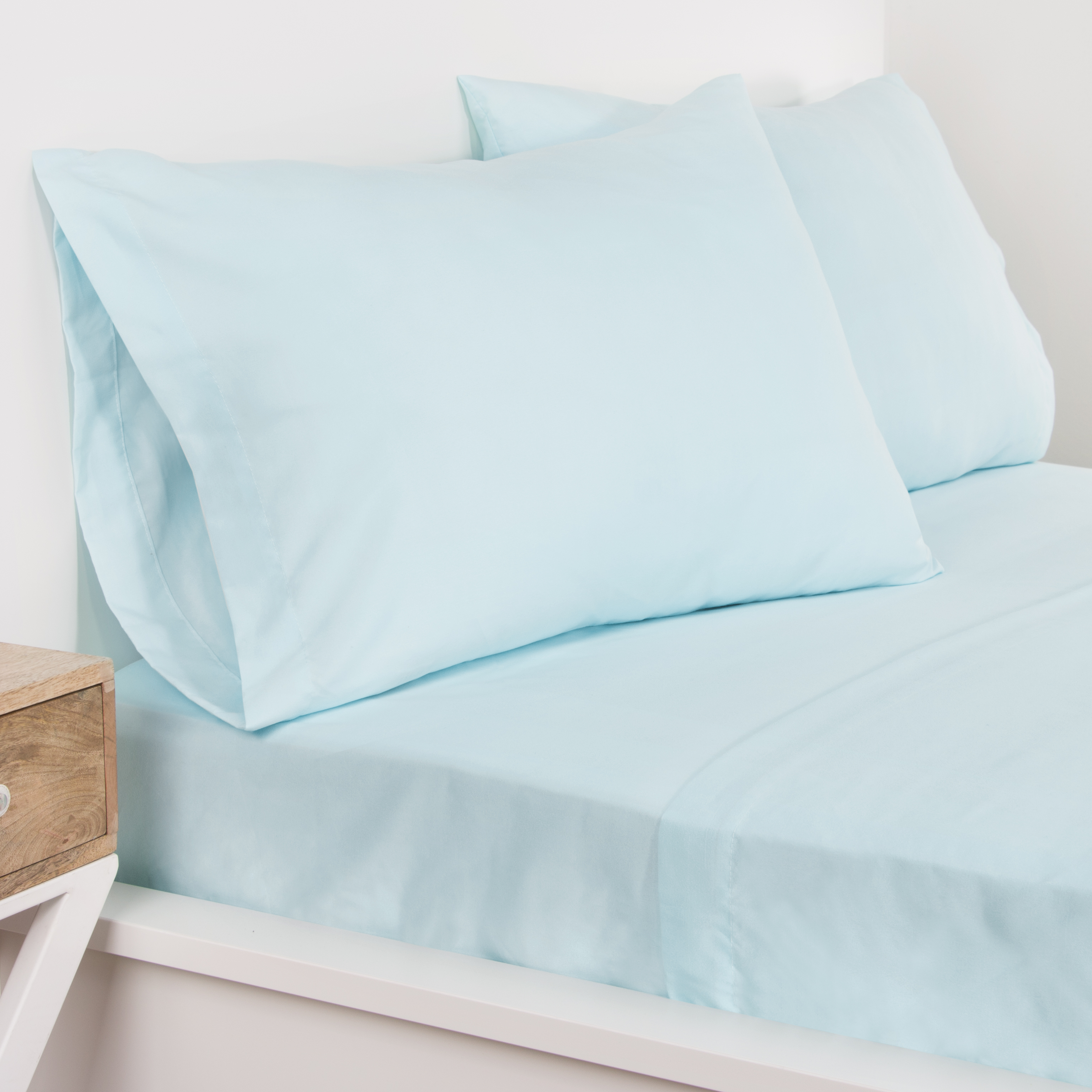 Crayola Sky Blue Microfiber Sheet Set