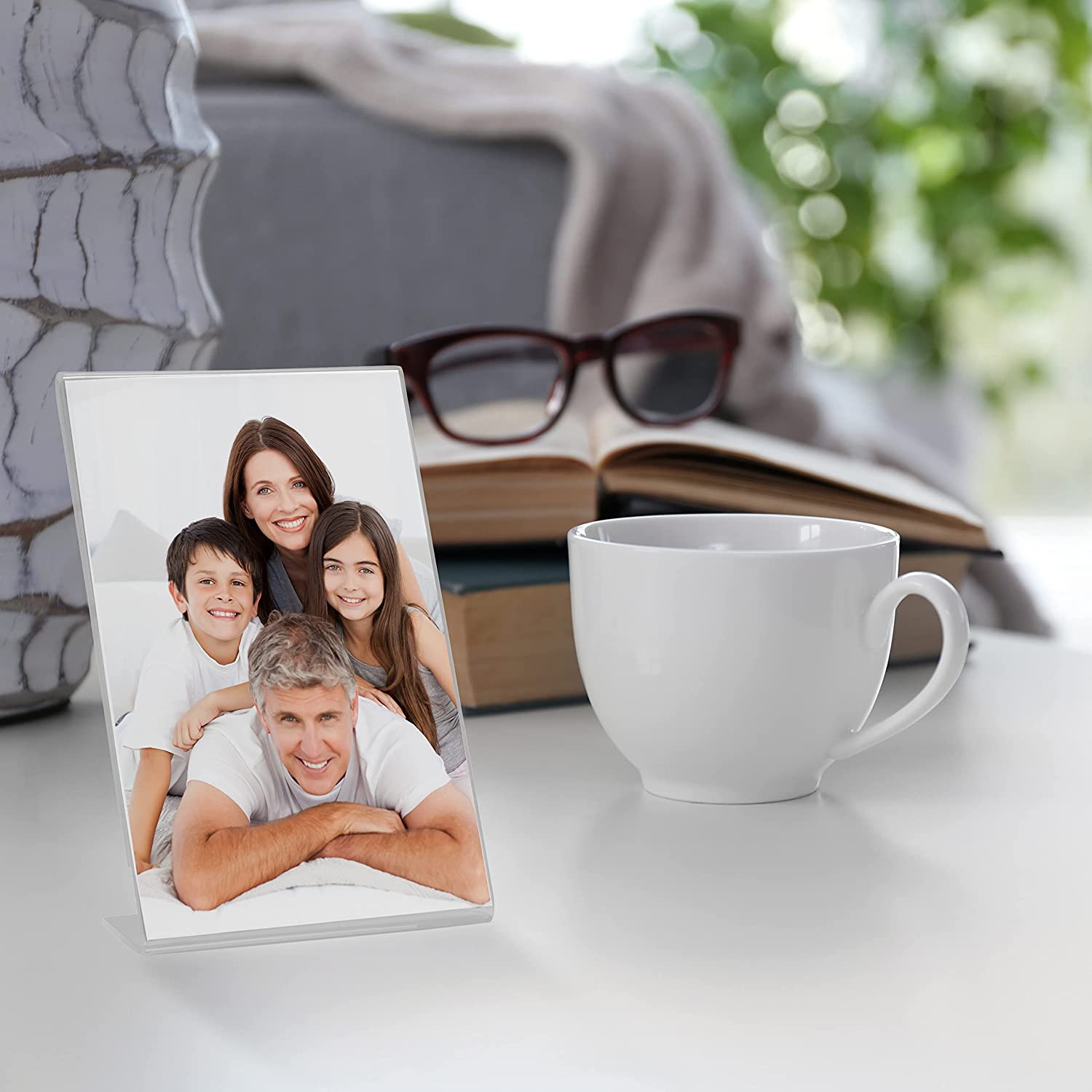 Clear Acrylic Bent Easel 4" x 6" Picture Frames - Pack of 50