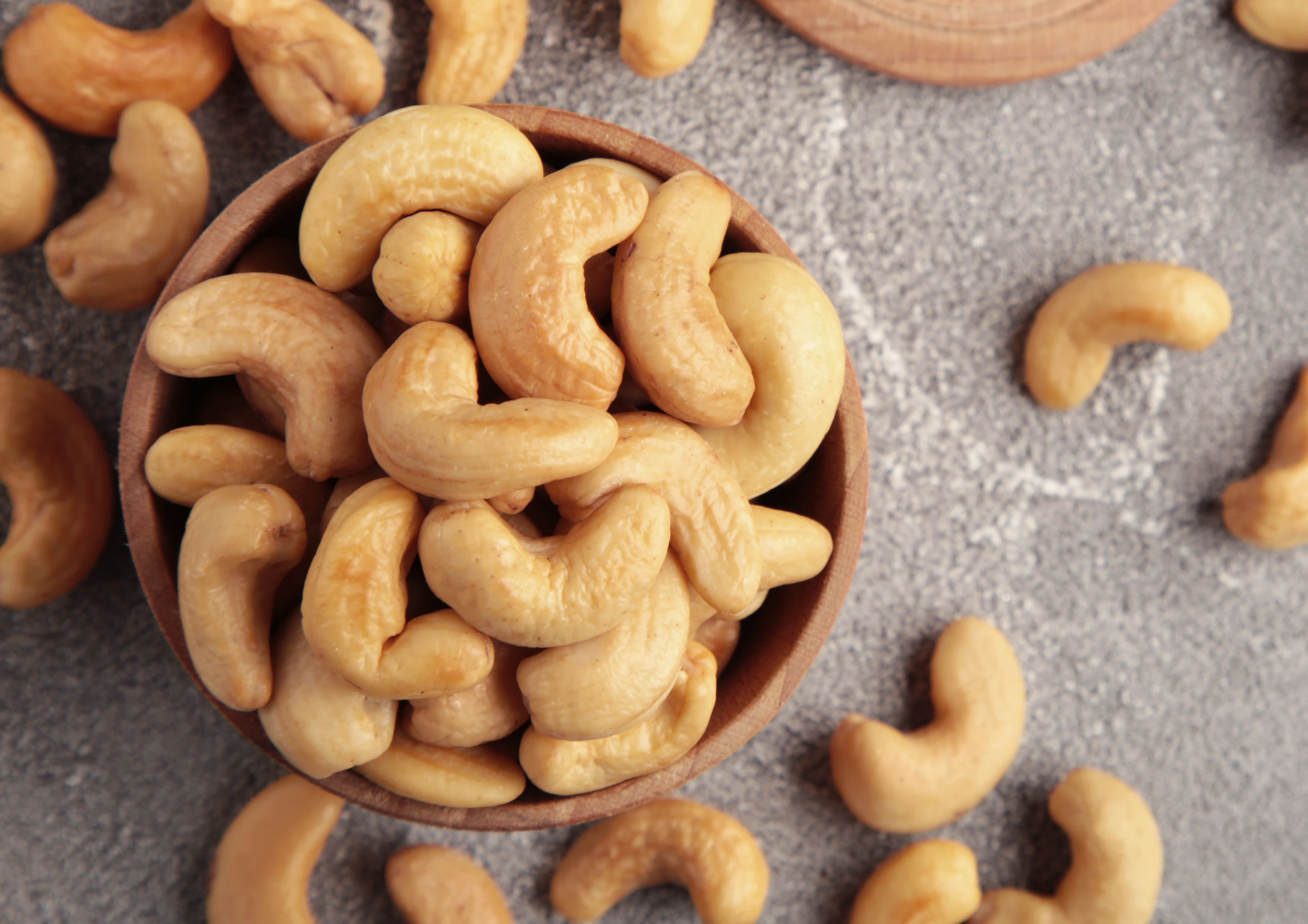 Organic Dry Roasted Whole Cashews, 8 Pounds — Non-GMO, Kosher, Vegan — by Food to Live
