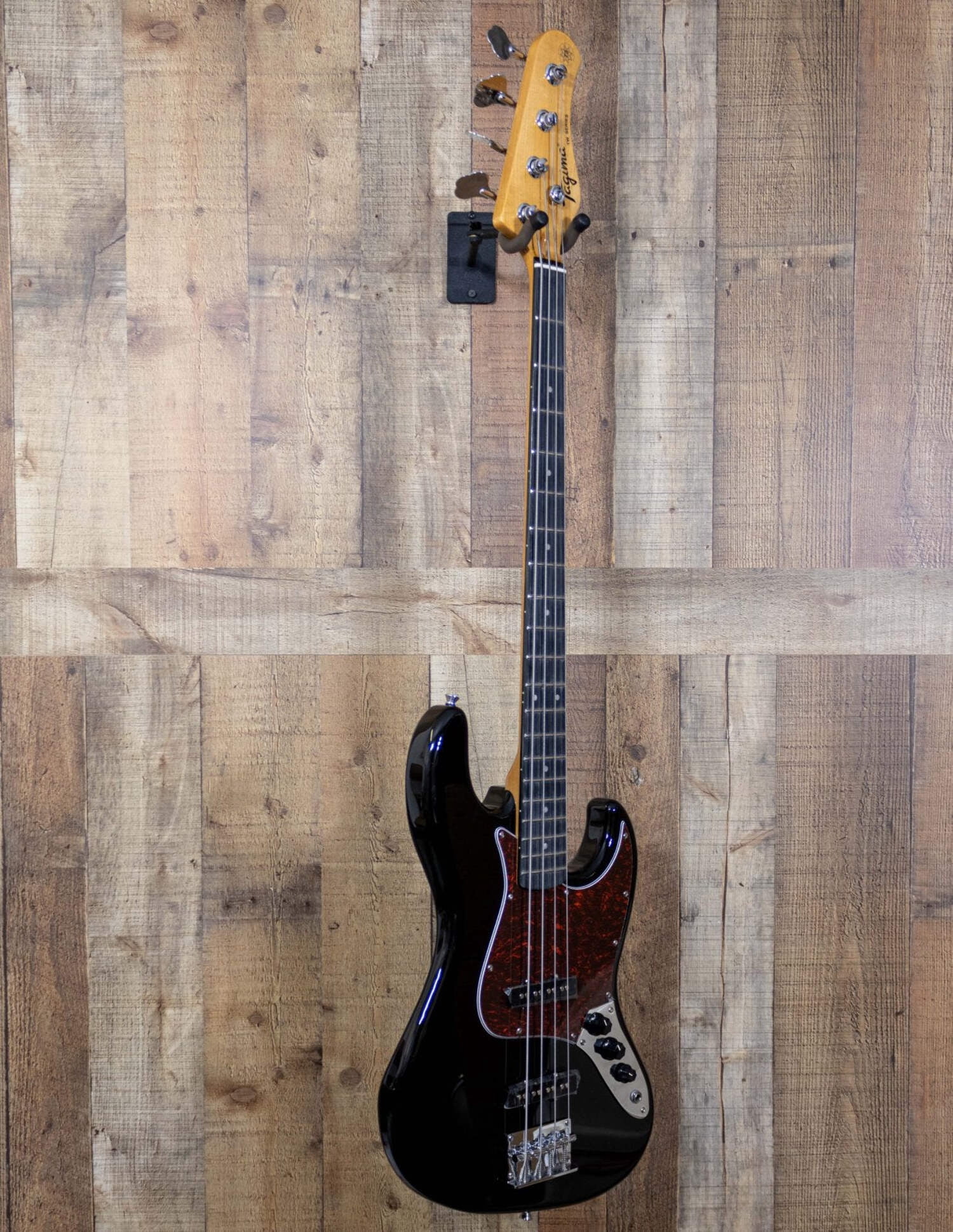 Tagima TW 73-BK-DF/TT Electric Bass Guitar - 4 Strings Black