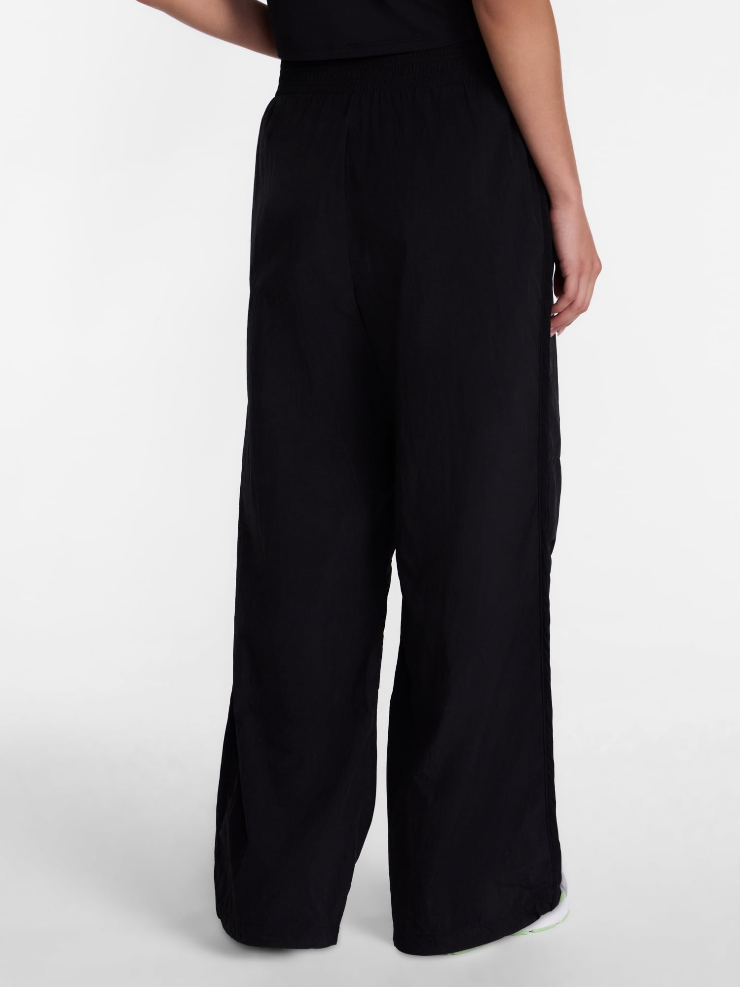 Avia Women's and Women's Plus Crinkle Pants with Pleated Knees, 28" Inseam, Sizes XS-4X