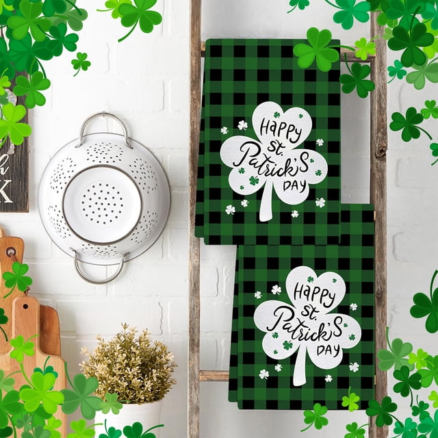 BAOPAI St. Patrick's Day Hand Towel with Festive Shamrock Print, Highly Absorbent and Durable Polyester for Kitchen, Bathroom and Irish Festival Decor
