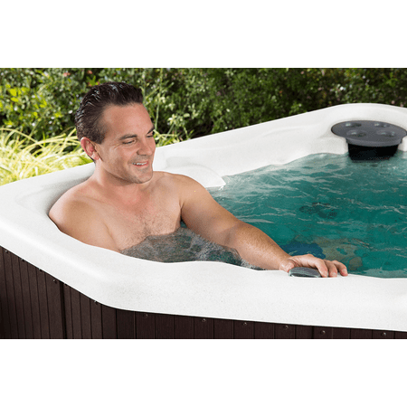 Lifesmart LS300 Plus 3-person 17-jet spa