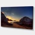 thumbnail image 2 of Collines dans une Belle Plage de Montagne - Impression sur Toile Paysage Extra Grand, 2 of 4