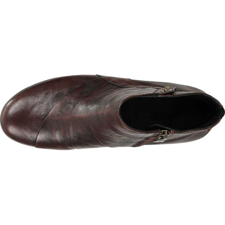 Women s Earth Hope Ankle Bootie Garnet Leather 8.5 M Walmart