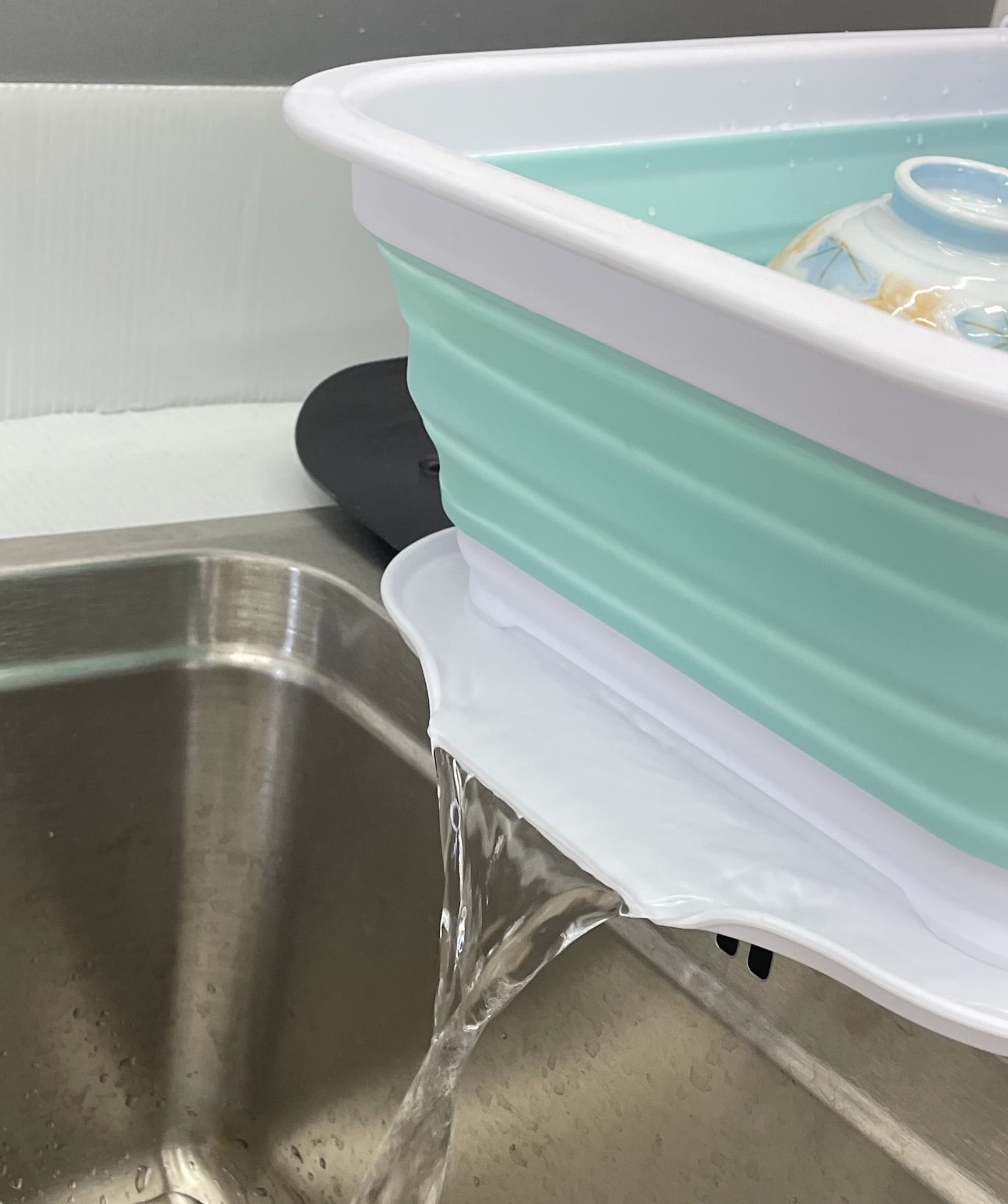 SAMMART 7.5L (2 gallons) Collapsible Dish Drainer with Drainer Board - Foldable Drying Rack Set - Portable Dinnerware Organizer - Space Saving Kitchen Storage Tray