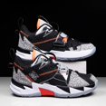 thumbnail image 4 of BINQER Zapatillas de baloncesto for hombre, zapatillas deportivas de cancha, botas de baloncesto de malla transpirable con agarre antideslizante, 4 of 8