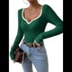 thumbnail image 3 of Camiseta de Larga con Escote Corazón para Mujer, de Punto Acanalado y Ribete en Contraste. Verde L, 3 of 8