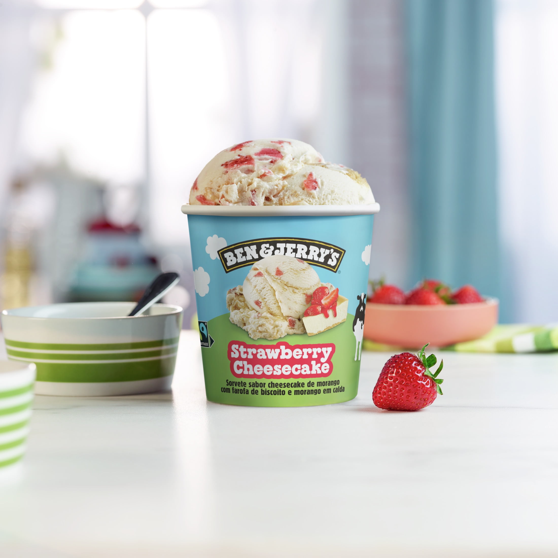Ben & Jerry's Strawberry Cheesecake Strawberry Ice Cream Pint, 16 fl oz