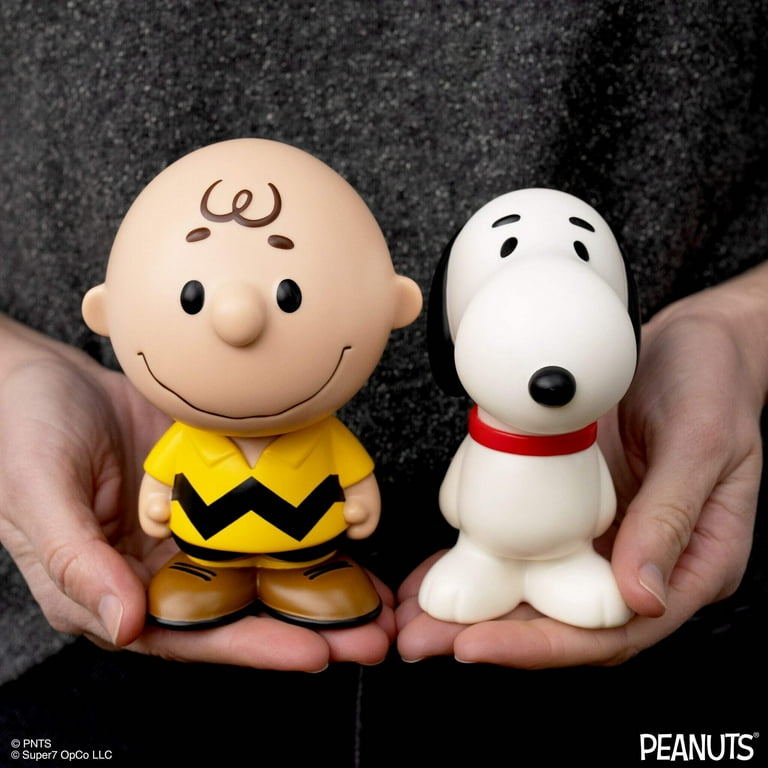 Peanuts FUN! FUN! Wave 01 - Snoopy (Standing) - Walmart.com
