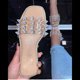 thumbnail image 1 of Zapatillas de uñas de fondo plano de nuevo estilo Sandalias y zapatillas de playa de color femenino Wmkox8yii hj789, 1 of 3
