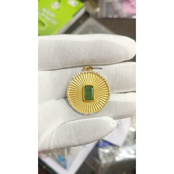 Beautiful Disc Fluted Diamond Emerald 925 Sterling Silver Charm Pendant,Designer Silver Disc Emerald Diamond Charm,Handmade Pendant Jewelry