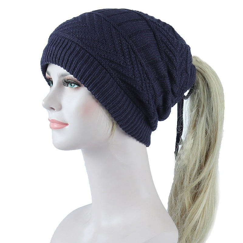 winter cap with ponytail hole