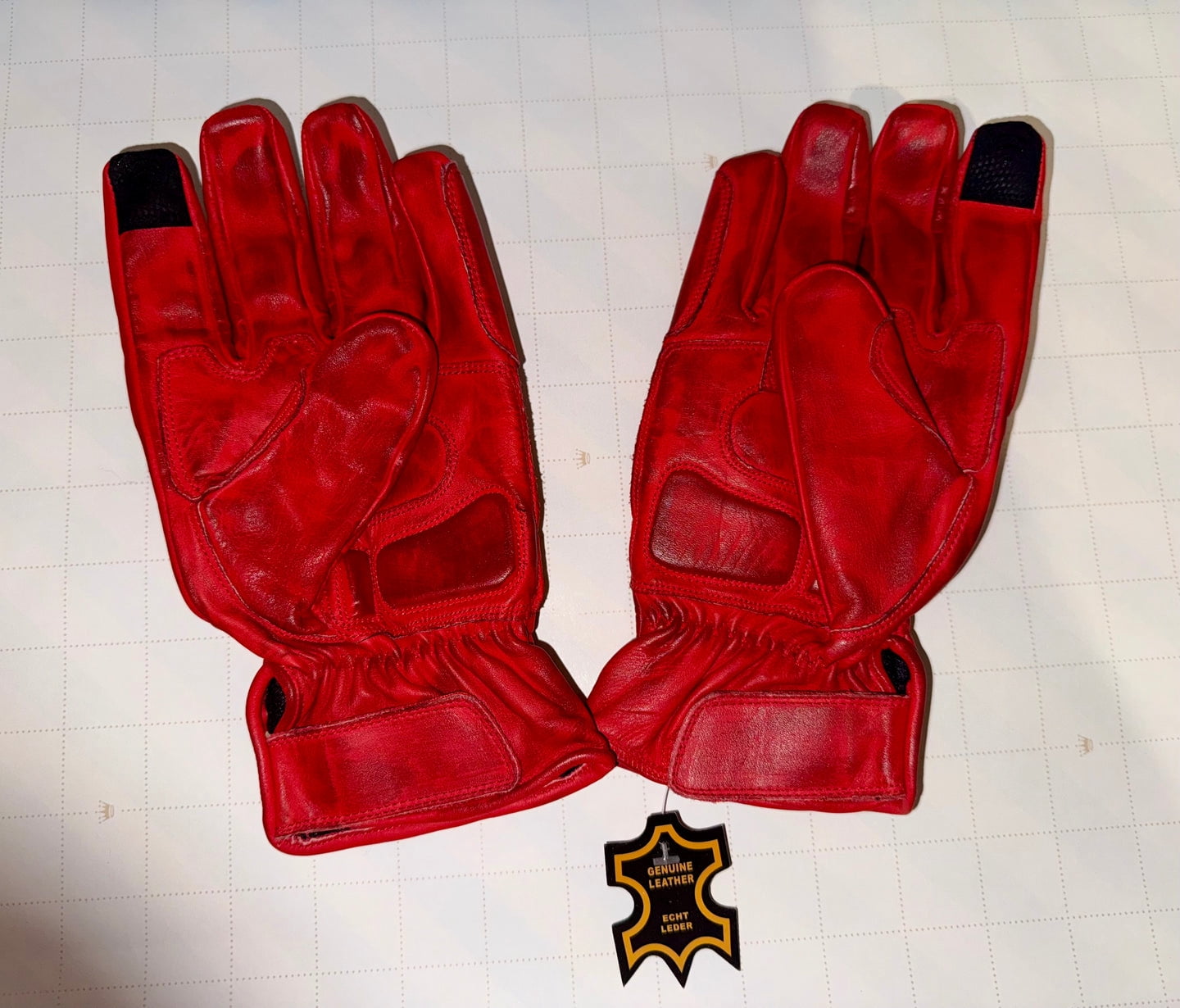 Motorcycle Leather Gloves With Reinforced Knuckles, Full Finger, Touchscreen Finger Tips, Red ZAMGEAR