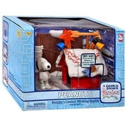 Peanuts A Charlie Brown Christmas Snoopy's Contest Winning Display Playset